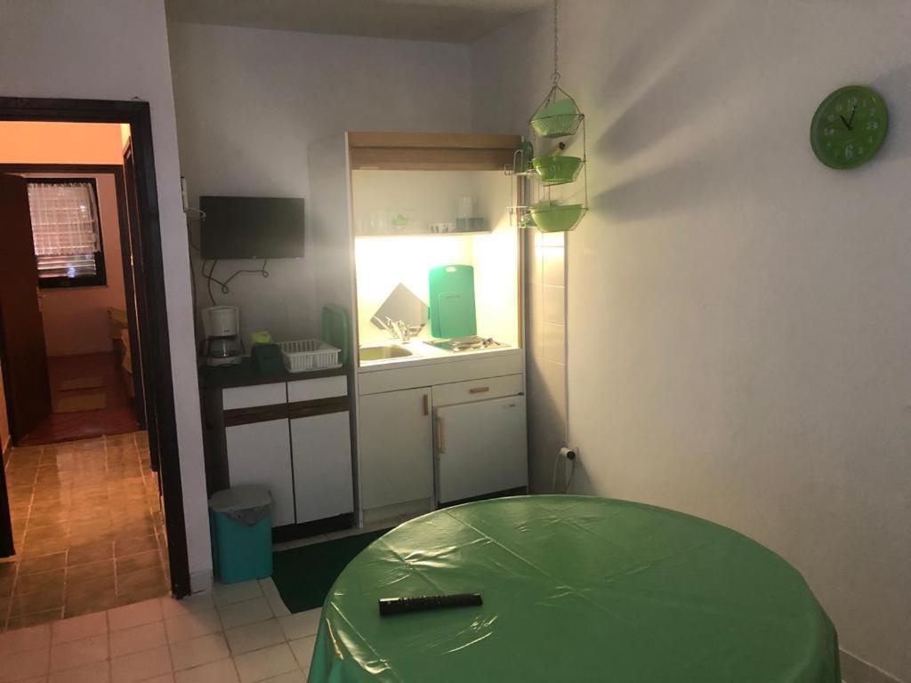 Apartments And Rooms With Parking Space Klenovica, Novi Vinodolski - 5590 ภายนอก รูปภาพ