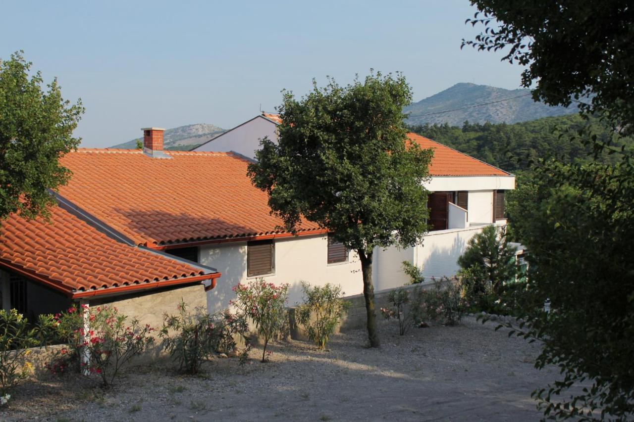 Apartments And Rooms With Parking Space Klenovica, Novi Vinodolski - 5590 ภายนอก รูปภาพ