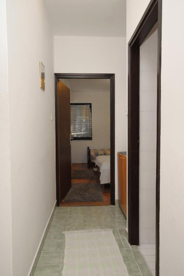 Apartments And Rooms With Parking Space Klenovica, Novi Vinodolski - 5590 ภายนอก รูปภาพ