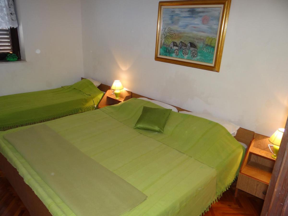 Apartments And Rooms With Parking Space Klenovica, Novi Vinodolski - 5590 ภายนอก รูปภาพ